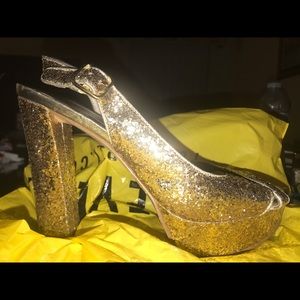 Nine West Gold Glitter open toe Platform Heels